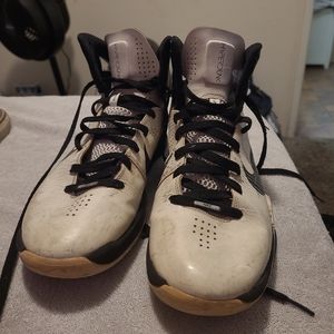 Size 10 - Nike Hyperdunk White